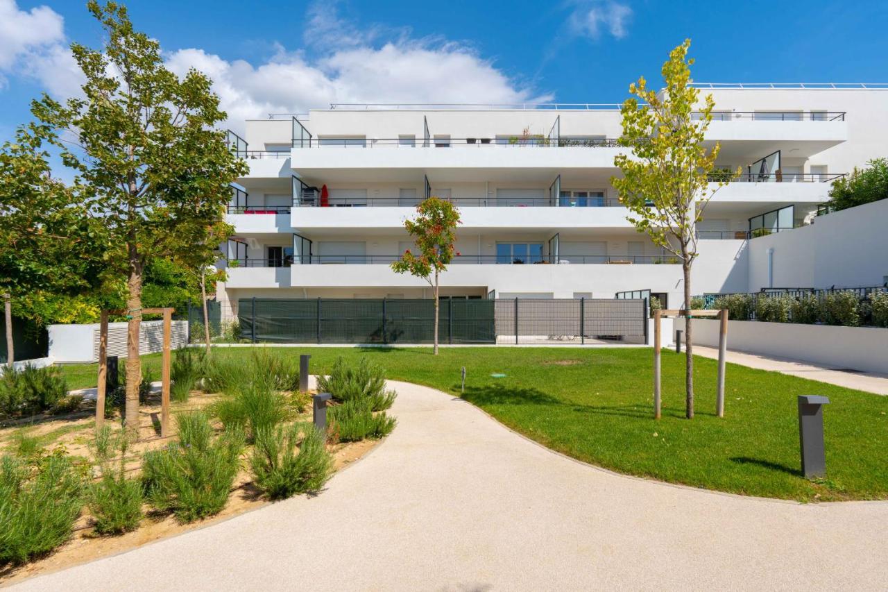 T2 Entre La Plage Et Le Velodrome-Terrasse / Parking Марсилия Екстериор снимка